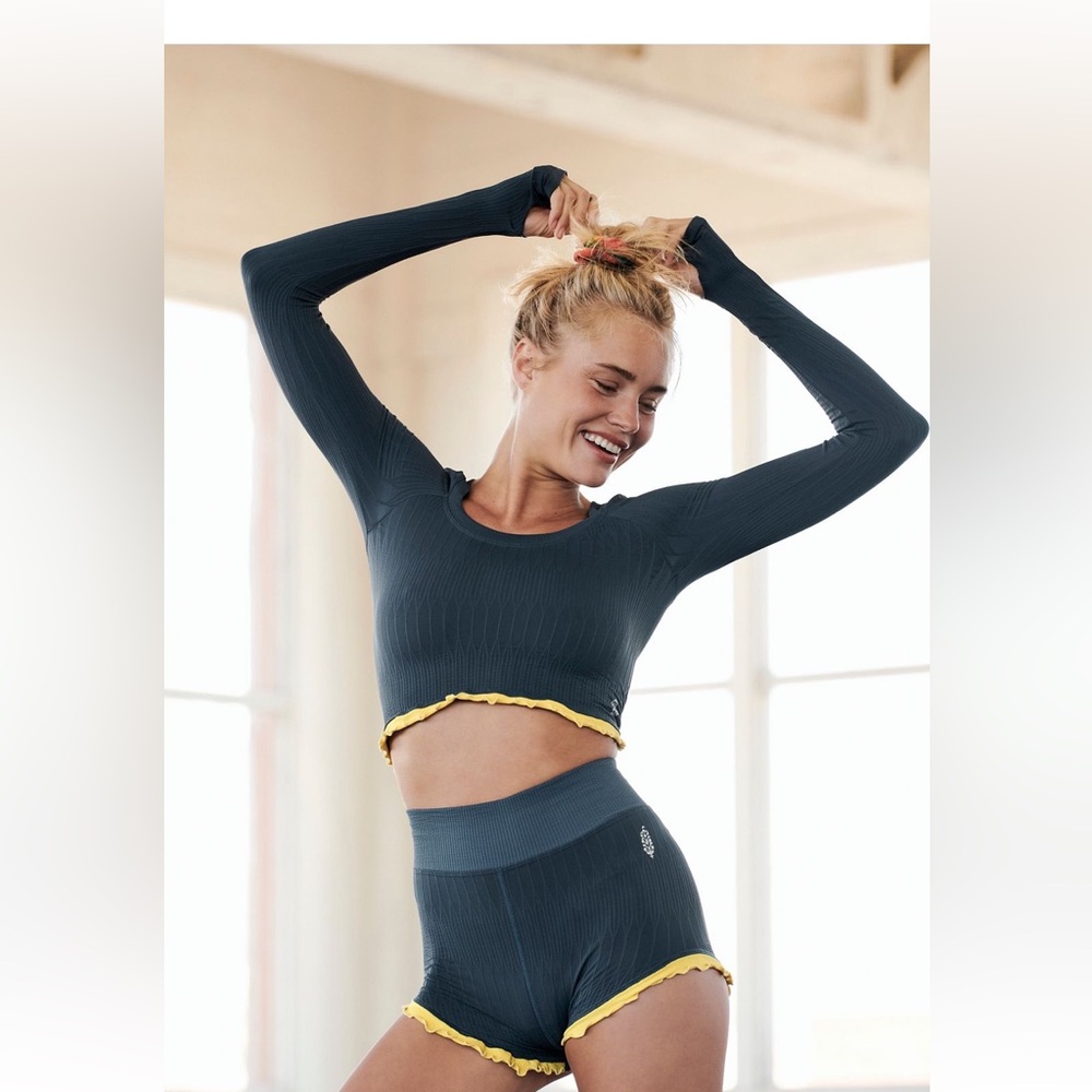 Free people SZ Xs set